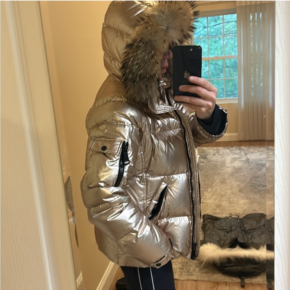 SAM. Women's Shiny Gold Puffer with Real Fur Hood - Picture 3 of 6
